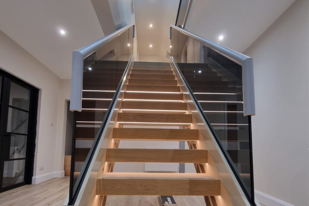 Oak Open Riser Staircase - Grosvenor Stairs
